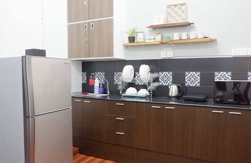 Ruessei Kaev House | Discover Family-Friendly Comfort at Chow Home 1