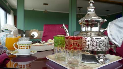 Sahel Chamali Hotel | Chris