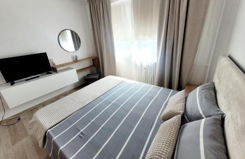 Bacau Apartment | Discover Christal Apartment: Guest Rated 9.8/10 & Family Friendly