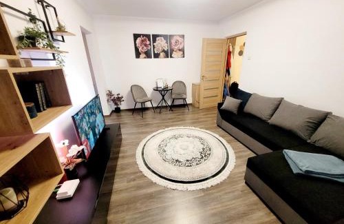 Bacau Apartment | Discover Christal Apartment: Guest Rated 9.8/10 & Family Friendly