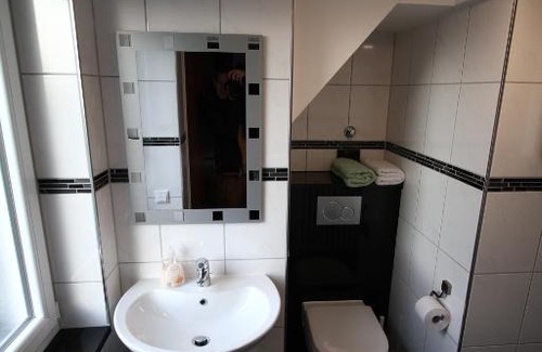 Stockum House | Cozy Homestays in Germany with Kitchen Amenities Await