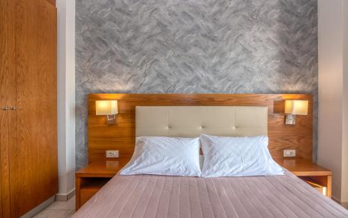 Kissamos Apartment | Christina Beach Hotel: Oceanfront Relaxation Awaits You