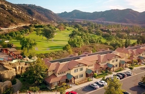 Lawrence Welk Resort Village Resort | Cozy 1-Bedroom at Christmas Welk San Diego with Pool Access