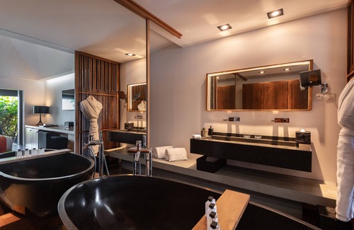 Pointe Milou Hotel | Indulgent Stay at Christopher Hotel - Rated 9.6/10
