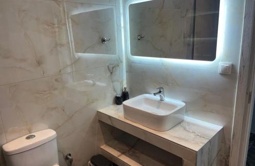 Neos Marmaras House | Pet-Friendly Christos House with Ocean Views & 10/10 Rating