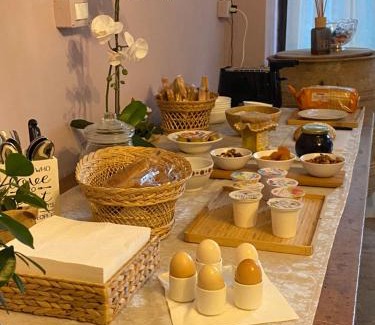 San Polo Bed & Breakfast | Discover Christy House: Pet-Friendly Retreat with High Ratings