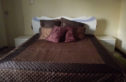 Kitwe House | Relaxing Retreat at Christy Mwila Chisenga with Ocean View