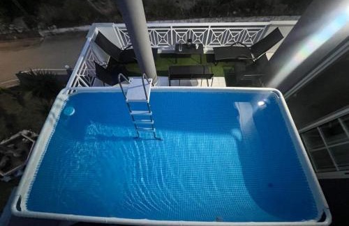 Salakos Villa | Discover Chrysanthi Villa: Pool, Jacuzzi & Beach Access