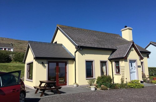 Ballyheigue House | Ocean View Retreat at Chuain Mhaire, Glenderry - 4 Stars