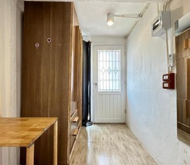Bang Phlat Apartment | Guest Rated Chubby 9 Room 7 - An Ideal Stay Awaits