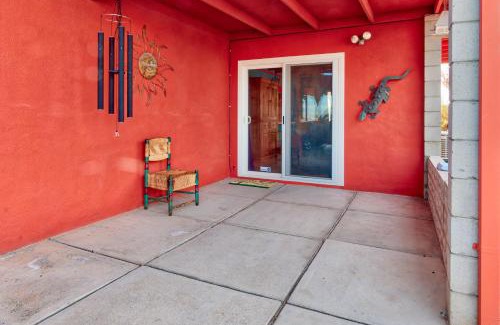 Twentynine Palms House | Top-Rated Chuck's Cabin in Joshua Tree Community Awaits