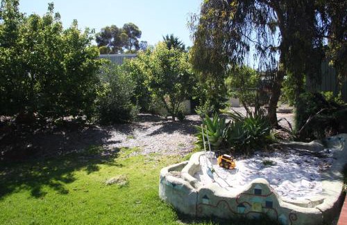 Dwellingup House | Family-Friendly Chuditch Holiday Home in Dwellingup