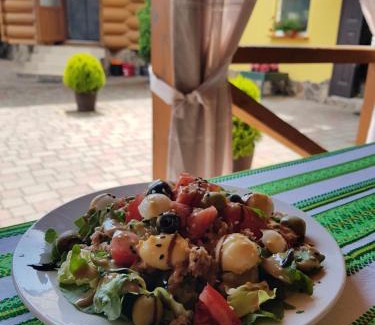 Chynadievo Hotel | Top-Rated Chudodievo Mini-Hotel with Pool & Breakfast