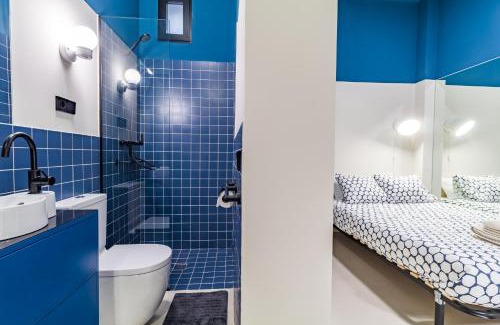Malasana Apartment | Chueca I: Pet-Friendly Hotel with Breakfast Included