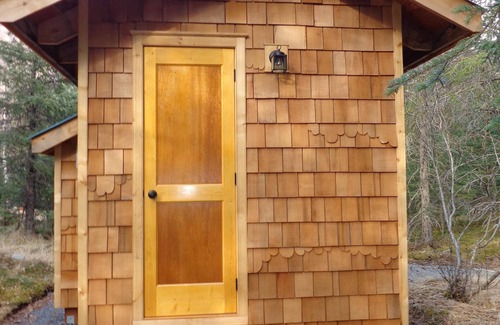 Moose Pass Cabin | Explore Chugach Mountain Cabin Retreat: Guest Rated 9.8!
