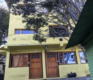 Province of Tierra del Fuego Apartment | Chula's House: Pet-Friendly Retreat with Top Guest Ratings