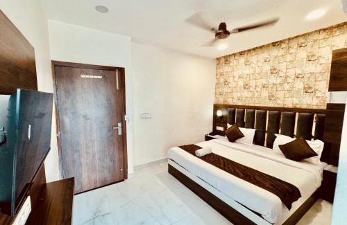 Sikar Hotel | chunda guest house