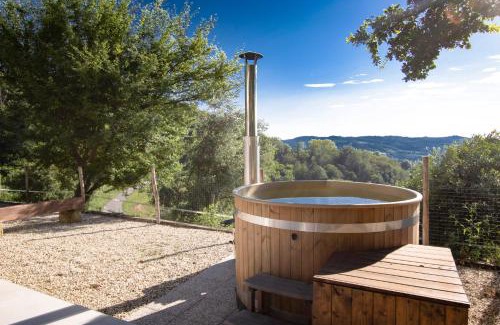 Santo Stefano Belbo House | Discover Ciabot Donna Rosa: Oceanfront Bliss Awaits!