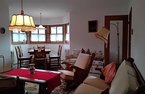 Aschau im Chiemgau Apartment | Explore Ciao-Aschau: Family-Friendly Retreat with Kitchen