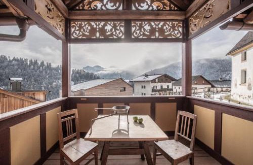 Mareo Apartment | Child-Friendly Retreat at Ciasa Somuer - Stöa, Rated 10/10