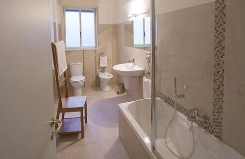 Province of Messina Bed & Breakfast | Stylish Ciauru Design B&B with Spa & Breakfast Included