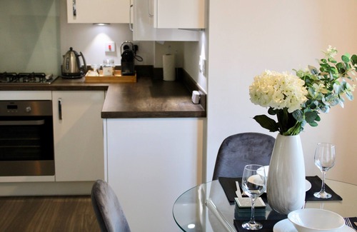 Milton Keynes Apartment | Discover Cicero Fairfields: Family-Friendly Accommodations