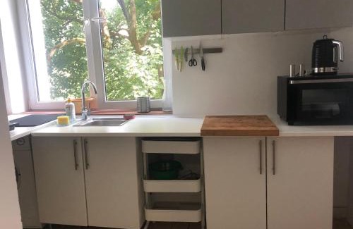 Nowa Praga Apartment | Cozy Apartment with Balcony - Family and Pet Friendly