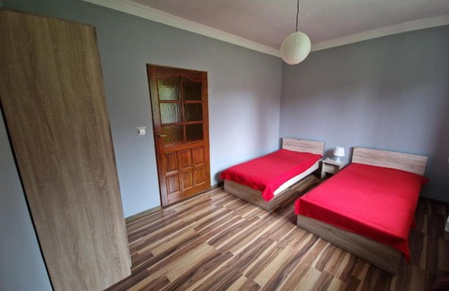 Klodzko Miasto Apartment | Discover Cichy Zakątek Kłodzko: Guest Rated 9.6/10 Stay