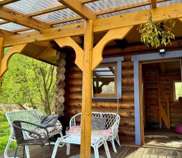 Frysztak Ski Chalet | Perfect Getaway at Cichy Zakątek u Basi - Pet Friendly & Pool