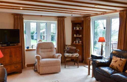 Tenbury Wells House | Pet-Friendly Cider Mill: Rated 9.2/10 for Family Fun