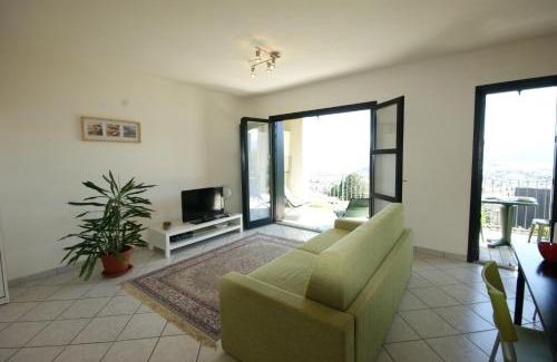 Cissano Apartment | Discover Cielo D'italia Barbara: Family-Friendly Retreat