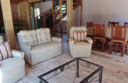 Sierra de los Padres House | Pet-Friendly Retreat at Cielo de Sierra - 10/10 Rated!