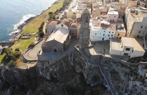 Castelsardo Apartment | Experience "Cielo e Mare" in the Old Village - Rated 9.7/10
