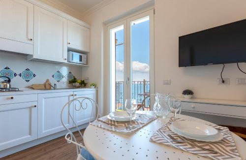 Castelsardo Apartment | Experience "Cielo e Mare" in the Old Village - Rated 9.7/10