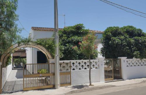 Torre Suda House | Pet-Friendly Villa Cielo e Terra with Oceanfront Views