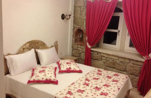 Hacımemis Hotel | Experience Excellence at Ciftekuyu Hotel - 10/10 Rating