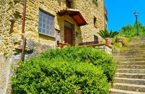 San Mauro Cilento House | Explore Cilento Stone House: Family & Pet-Friendly Retreat