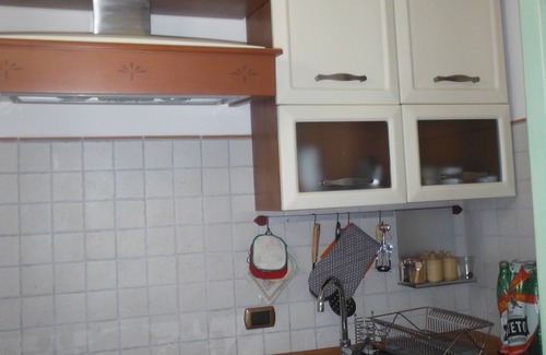 Montelibretti Apartment | Guest Rated: Ciliegi in Fiore with Tiber Valley Views