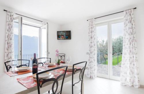 Tignale Apartment | Experience Comfort at Ciliegia - A 4-Star Family Retreat