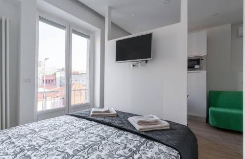 Crescenzago Apartment | Modern Cimiano Suite 22: Family-Friendly Comfort Awaits