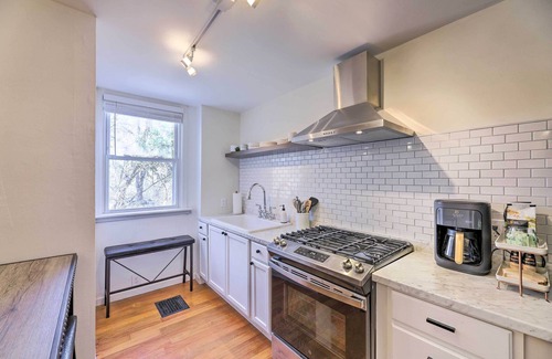 Northside Apartment | Family-Friendly Cincinnati Rental: 6 Miles to Downtown!