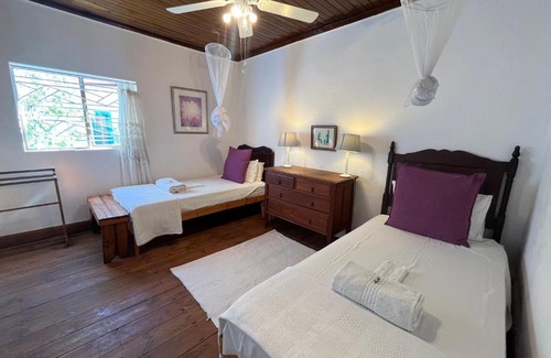 Merweville House | Family-Friendly Retreat at Cindy Se Huisie in Merweville