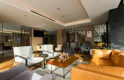 Al Ulaya Apartment | Delightful Cindyan Apartments by The Quarter - 4-Star Escape
