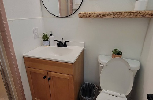 Mayo Hotel | Cozy Cindys Motel: Guest Rated 9/10 with Family Amenities