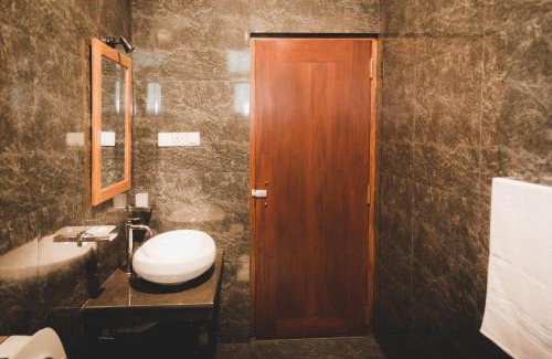 Ambalangoda House | Cinnamon Forest - Private Luxury Villa in Hikkaduwa