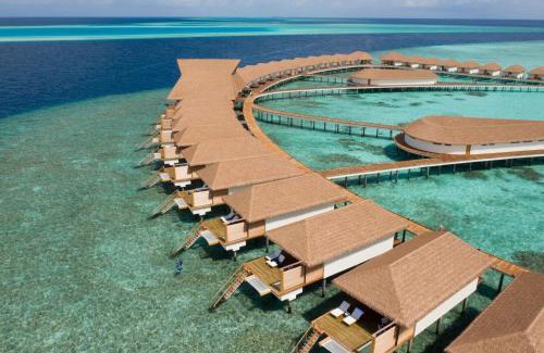 Aarah Resort | Experience Cinnamon Velifushi Maldives: 5-Star Oceanfront Haven