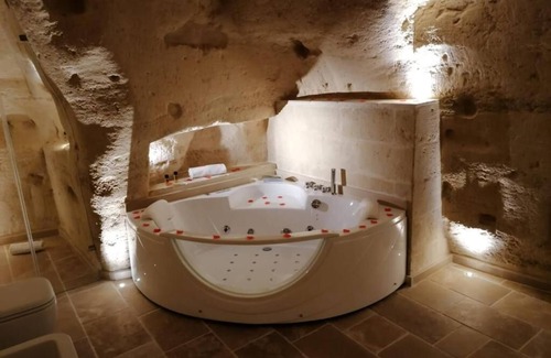Sasso Barisano House | Discover Cinque Elementi Sassi Matera: Guests Love It 9/10