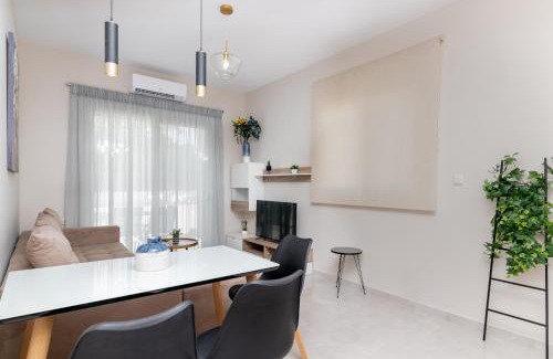 Zakynthos Apartment | Discover Cinque Terre Kamelia: Oceanfront Retreat Rated 9.8