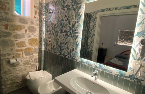 Palinuro Hotel | Historic Cinquestelle Hotel with Ocean View & Dining