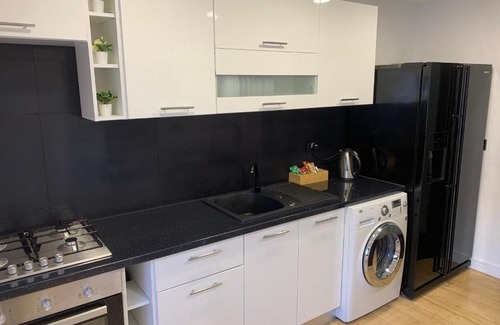 Ramnicu Valcea Apartment | Guest Rated 10/10 Stay at Ciprian Serban Hotel